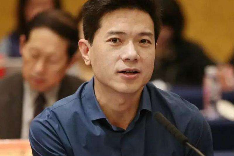 总结李彦宏关于Facebook使命的观点和看法