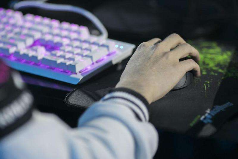 了解卑尔根Facebook成瘾量表及其评估内容